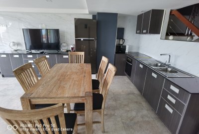 4R0136 This House for rent 4 bedroom 4 bathroom 140,000/month in patong