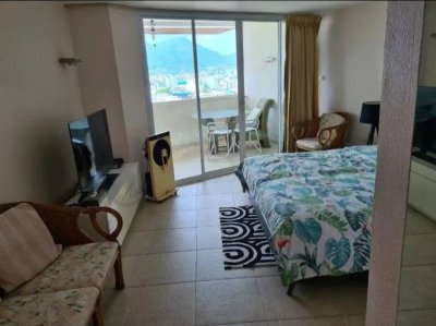 4R0148 ให้เช่าอพาร์ทเม้น 3 ห้องนอน 2 ห้องน้ำ ให้เช่าเดือนละ 54,000บาท โซนป่าตอง 4R0148 ให้เช่าอพาร์ทเม้น 3 ห้องนอน 2 ห้องน้ำ ให้เช่าเดือนละ 54,000บาท โซนป่าตอง