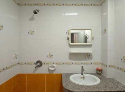 4R0154 Apartment for rent 2bedrooms 1bathroom 21,000/month at patong 4R0154 Apartment for rent 2bedrooms 1bathroom 21,000/month at patong