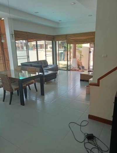 4R0155 Pool villa for rent 4bedrooms 3bathrooms 65,000/month at patong