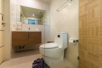 4R0166 Condominium for rent studio room 22,000/month at patong