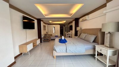 4R0171 Condominium for rent studio room 29,000/month at patong