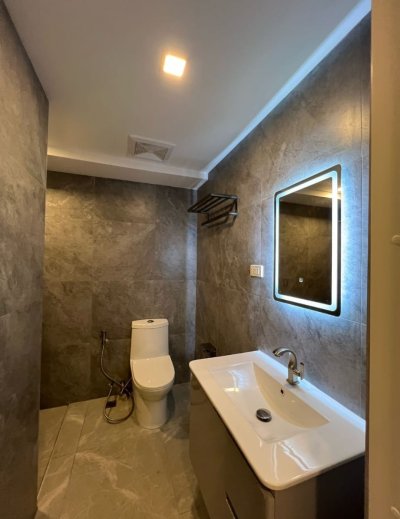 4R0174 ให้เช่าอพาร์ทเม้น 1 ห้องนอน 2 ห้องน้ำ ให้เช่าเดือนละ 50,000 บาท โซนป่าตอง