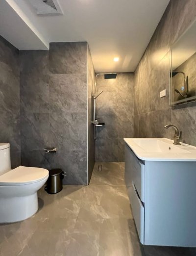 4R0174 ให้เช่าอพาร์ทเม้น 1 ห้องนอน 2 ห้องน้ำ ให้เช่าเดือนละ 50,000 บาท โซนป่าตอง