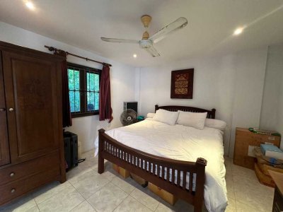 4R0186 อพาร์ทเม้นท์ 2 ห้องนอน 2 ห้องน้ำ  ให้เช่าเดือนละ 35,000 บาท โซนป่าตอง