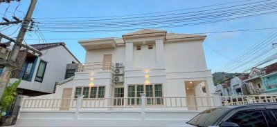 4R0188 This house for rent 3 bedroom 3 bathroom 75,000/month at patong