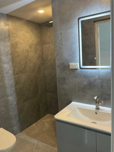 4R0192 ให้เช่าอพาร์ทเม้นท์ 1 ห้องนอน 1 ห้องน้ำ ให้เช่าเดือนละ 50,000 บาท โซนป่าตอง