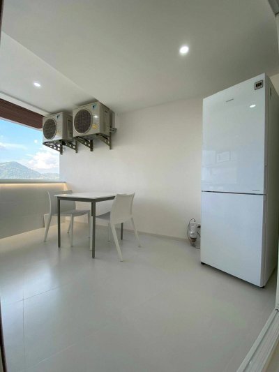 4R0194 คอนโดมิเนียม 1 ห้องนอน 1 ห้องน้ำ ให้เช่าเดือนละ 35,000 บาท โซนป่าตอง