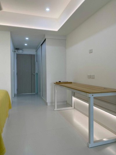 4R0194 คอนโดมิเนียม 1 ห้องนอน 1 ห้องน้ำ ให้เช่าเดือนละ 35,000 บาท โซนป่าตอง