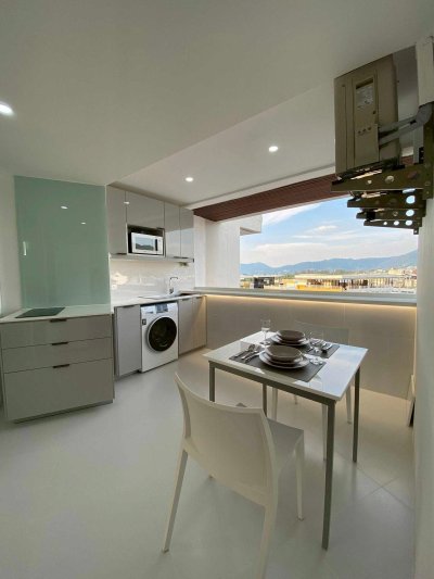 4R0194 คอนโดมิเนียม 1 ห้องนอน 1 ห้องน้ำ ให้เช่าเดือนละ 35,000 บาท โซนป่าตอง