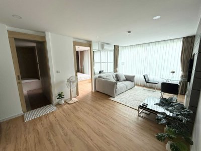 4R0195 คอนโดมิเนียม 1 ห้องนอน 1 ห้องน้ำ ให้เช่าเดือนละ 45,000 บาท โซนป่าตอง