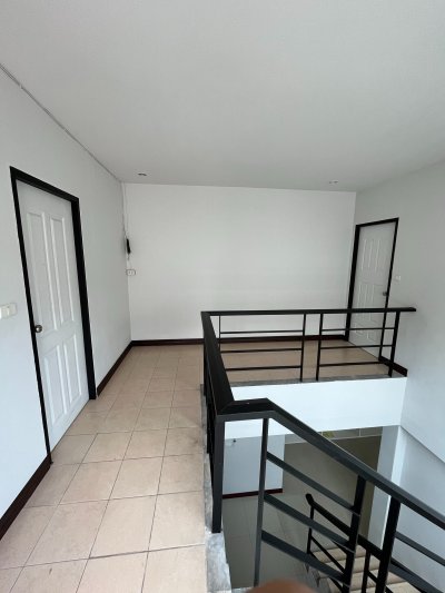 4R0198 ให้เช่าบ้านแฝดสองชั้น 3 ห้องนอน 3 ห้องน้ำ ราคา 35,000/เดือน โซนป่าตอง