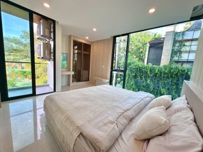 4R0200 คอนโดมิเนียม 1 ห้องนอน 1 ห้องน้ำ ให้เช่าเดือนละ 32,000 บาท โซนป่าตอง