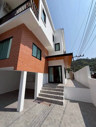 4R0202 This house for rent 3 bedroom 3 bathroom 65,000/month at patong