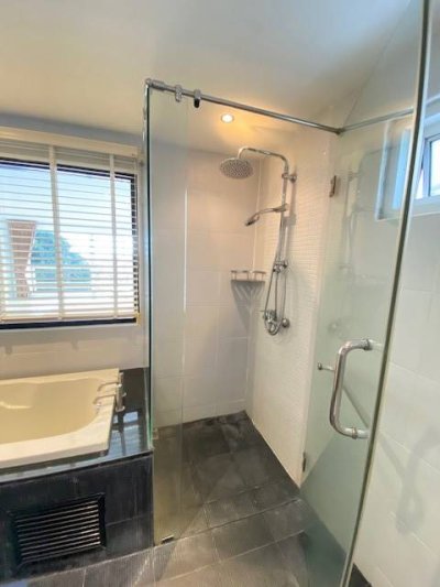 4S0015 ขายคอนโดมิเนี่ยม 2 ห้องนอน 1 ห้องน้ำ ราคา 9,800,000 บาท โซนป่าตอง