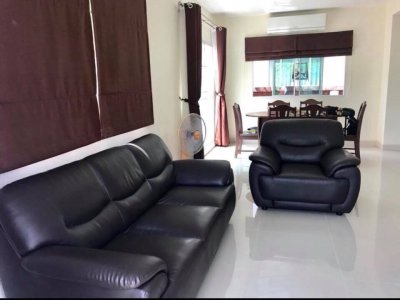 5R0127 ให้เช่าบ้านเดี่ยวสองชั้น 3 ห้องนอน 2 ห้องน้ำ ราคา 45,000/เดือน โซนกะทู้