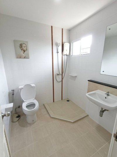 5R0222 This House 3 bedroom 2 bathroom 35,000/month at Kathu