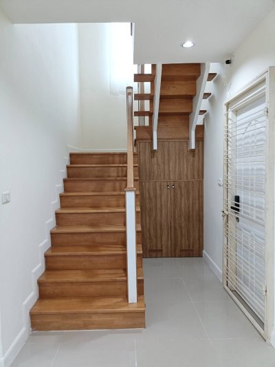 5R0222 This House 3 bedroom 2 bathroom 35,000/month at Kathu