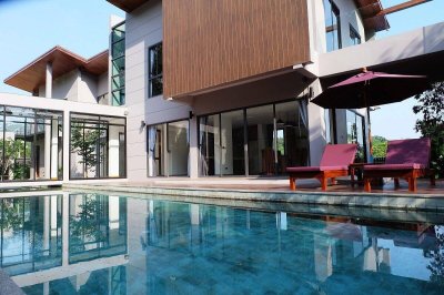 5R0288 Pool villa for rent 4 bedroom 6 bathroom 200,000/month at kathu
