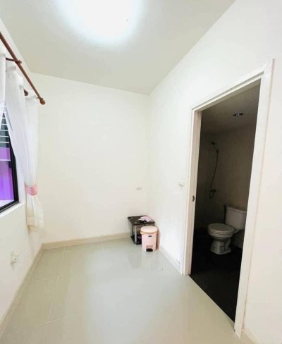 5R0345 ให้เช่าบ้านสองชั้น 3ห้องนอน 2ห้องน้ำ ราคา 18,000/เดือน โซนกะทู้