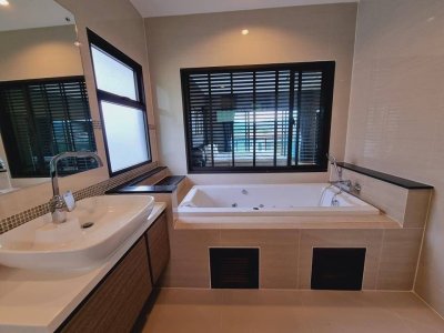 5R0399 This house for rent 4bedroom 4bathroom 130,000/month at Kathu