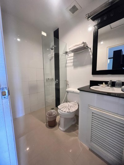 5R0526 อพาร์ทเม้นท์ให้เช่า 2 ห้องนอน 2 ห้องน้ำ เดือนละ 24,000 บาท โซนกะทู้ 5R0526 อพาร์ทเม้นท์ให้เช่า 2 ห้องนอน 2 ห้องน้ำ เดือนละ 24,000 บาท โซนกะทู้