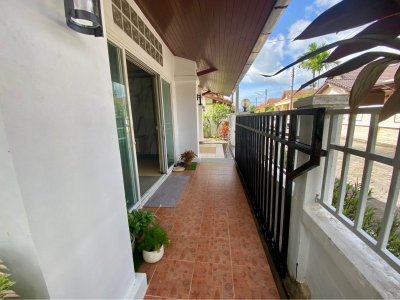 5R0537 ให้เช่าบ้านเดี่ยวสองชั้น 2 ห้องนอน 1 ห้องน้ำ ราคา 35,000/เดือน โซนกะทู้