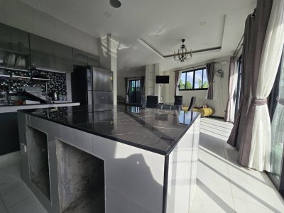 5R0554 Pool villa for rent 4 bedroom 3 bathroom 100,000/month at kathu