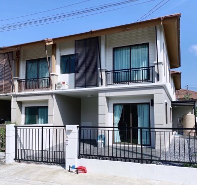 5R0614 ให้เช่าบ้านแฝดสองชั้น 3ห้องนอน 2ห้องน้ำ ราคา 35,000/เดือน โซนกะทู้