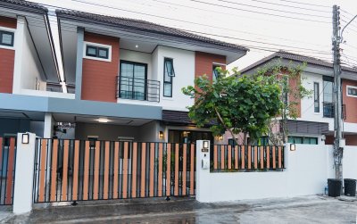 5R0627 This house for rent 3bedrooms 3bathrooms 45,000/month at kathu