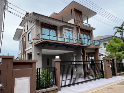 5R0640 ให้เช่าบ้านเดี่ยวสองชั้น 3ห้องนอน 3ห้องน้ำ ราคา 100,000/เดือน โซนกะทู้