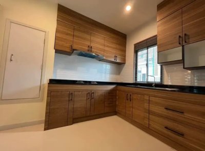 5R0640 ให้เช่าบ้านเดี่ยวสองชั้น 3ห้องนอน 3ห้องน้ำ ราคา 100,000/เดือน โซนกะทู้