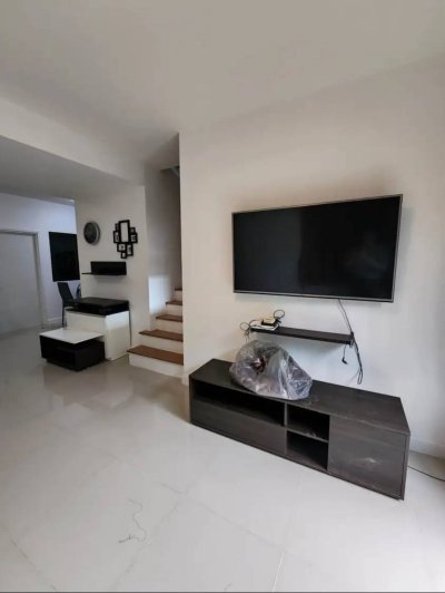 5R0648 ให้เช่าบ้านแฝดสองชั้น 3ห้องนอน 2ห้องน้ำ ราคา 25,000/เดือน โซนกะทู้