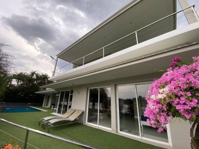 5R0682 ให้เช่า pool villa 4 ห้องนอน 5 ห้องน้ำ ราคา 160,000/เดือน โซนเกาะแก้ว