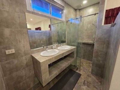 5R0691 Pool villa for rent 4 bedroom 4 bathroom 80,000/month at kathu