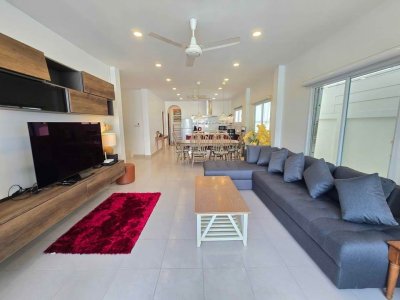 5R0691 Pool villa for rent 4 bedroom 4 bathroom 80,000/month at kathu
