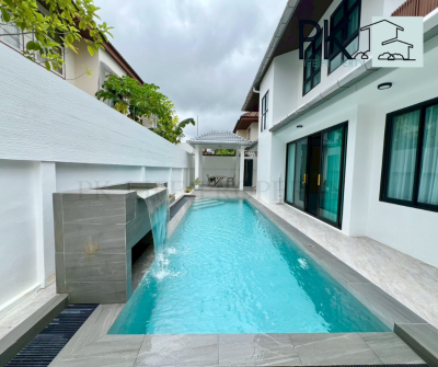 5R0703 ให้เช่า Pool Villa สองชั้น 4 ห้องนอน 4 ห้องน้ำราคา 80,000/เดือน โซนกะทู้