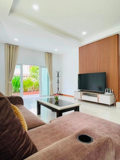 5R0706 ให้เช่าบ้านเดี่ยวสองชั้น 4 ห้องนอน 3 ห้องน้ำ ราคา 55,000/เดือน โซนกะทู้