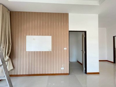 5R0706 This house for rent 4 bedroom 3 bathroom 55,000/month at kathu
