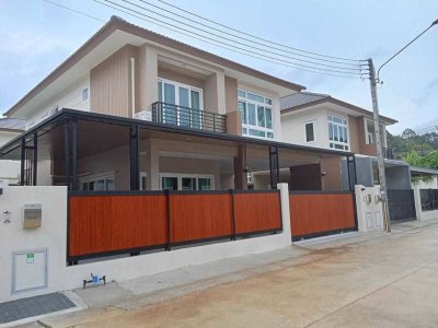 5R0717 ให้เช่าบ้านเดี่ยวสองชั้น 4 ห้องนอน 3 ห้องน้ำ ราคา 70,000/เดือน โซนกะทู้
