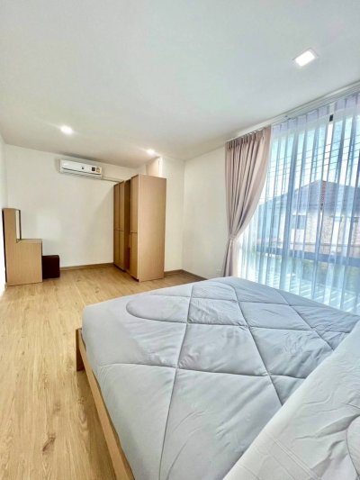 5R0721 ให้เช่าบ้านแฝดสองชั้น 3 ห้องนอน 2 ห้องน้ำ ราคา 35,000/เดือน โซนกะทู้