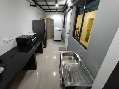 5R0746 ให้เช่าบ้านแฝดสองชั้น 3 ห้องนอน 2 ห้องน้ำ ราคา 27,000/เดือน โซนกะทู้