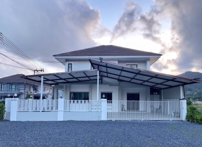 5R0749 ให้เช่าบ้านเดี่ยวสองชั้น 4 ห้องนอน 3 ห้องน้ำ ราคา 70,000/เดือน โซนกะทู้ 5R0749 ให้เช่าบ้านเดี่ยวสองชั้น 4 ห้องนอน 3 ห้องน้ำ ราคา 70,000/เดือน โซนกะทู้