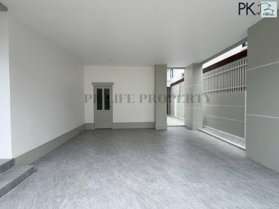 5R0754 ให้เช่าบ้านเดี่ยวสองชั้น 3 ห้องนอน 3 ห้องน้ำ ราคา 50,000/เดือน โซนกะทู้ 5R0754 ให้เช่าบ้านเดี่ยวสองชั้น 3 ห้องนอน 3 ห้องน้ำ ราคา 50,000/เดือน โซนกะทู้