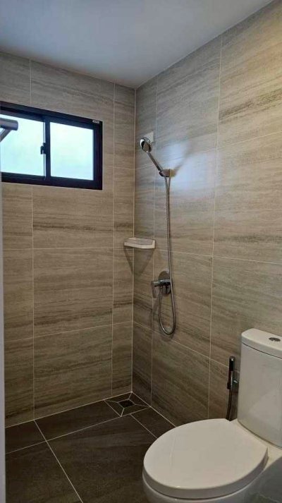 5R0756 ให้เช่าบ้านเดี่ยวสองชั้น 4 ห้องนอน 4 ห้องน้ำ ราคา 110,000/เดือน โซนกะทู้