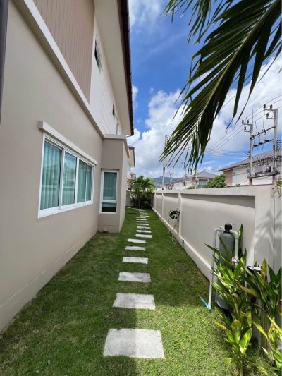 5R0766 This house for rent 4 bedroom 3 bathroom 70,000/month at kathu