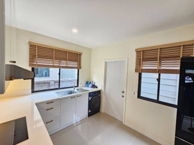 5R0767 This house for rent 3 bedroom 4 bathroom 100,000/month at kathu