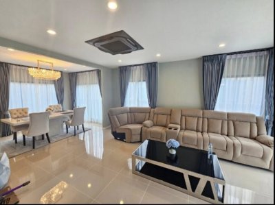 5R0767 This house for rent 3 bedroom 4 bathroom 100,000/month at kathu