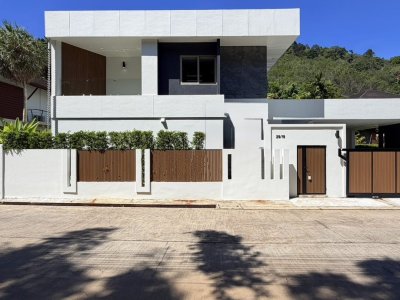 5R0773 Pool villa for rent 4 bedroom 6 bathroom 360,000/month at kathu