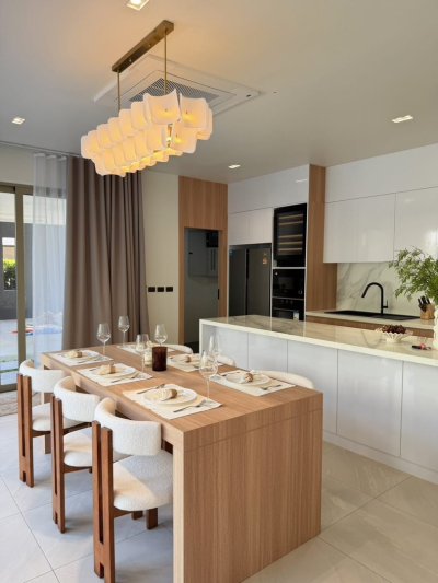 5R0773 Pool villa for rent 4 bedroom 6 bathroom 360,000/month at kathu